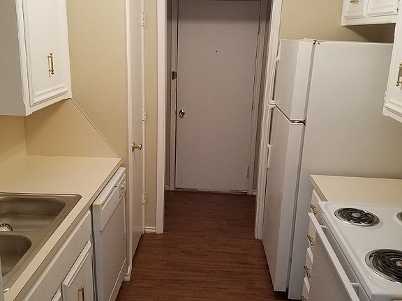 4th image of 5826 2nd St
