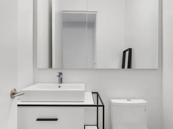 101 West 67th Street image 5 of 17