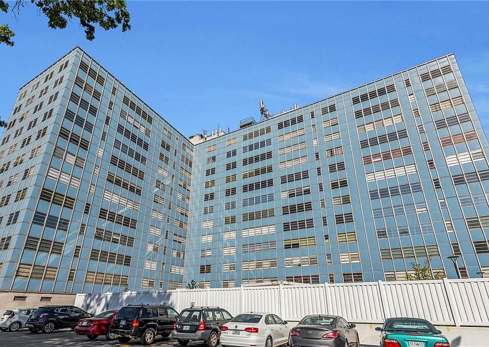 1st image of 333 W Meyer Blvd APT 1115