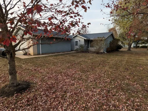 438 Belford Rd #B, Monroe Township, NJ 08831