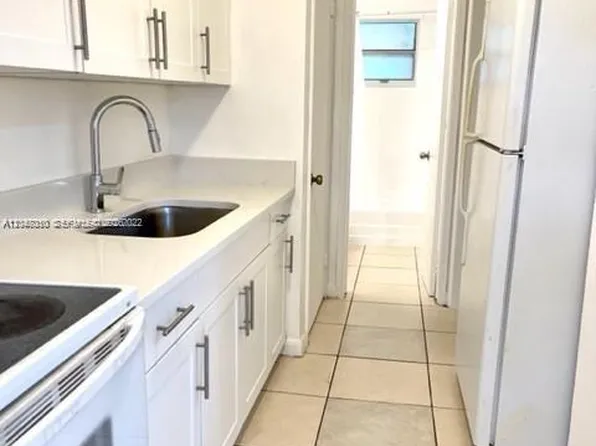 1204 NE 5th Ave #3, Fort Lauderdale, FL 33304