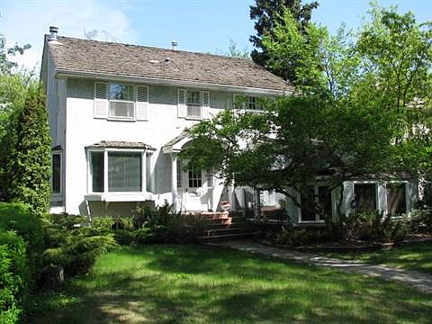 1st image of 10946 85th Ave NW