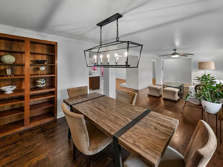 4908 Lonas Dr — Photo 10
