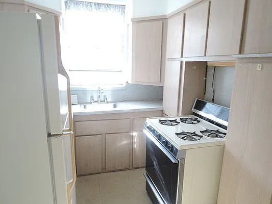 Rented by NYLA Realty | media 1