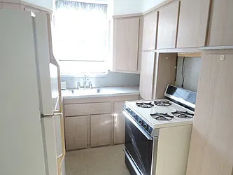 Rented by NYLA Realty