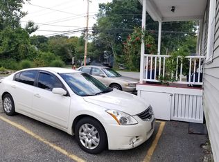 128 High St APT 2, North Billerica, MA 01862