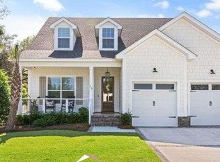 516 Conservation Dr, Saint Simons Island, GA 31522