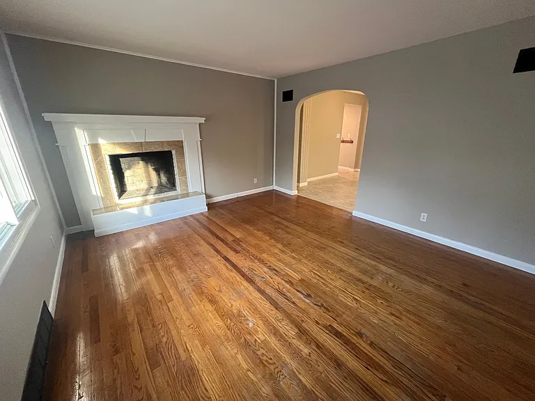 36 Rivermount Ter #A — Photo 35