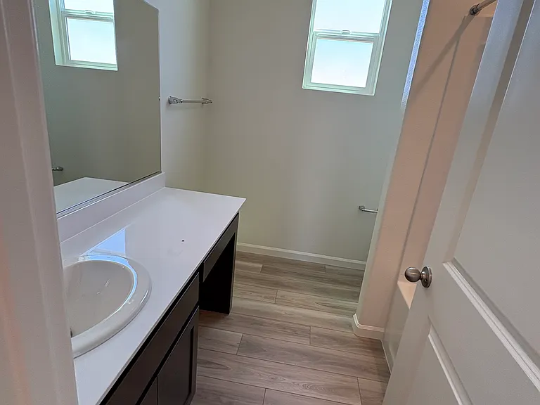 2231 Moscadello St — Photo 18