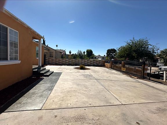 5th image of 1811 Radiance Drive