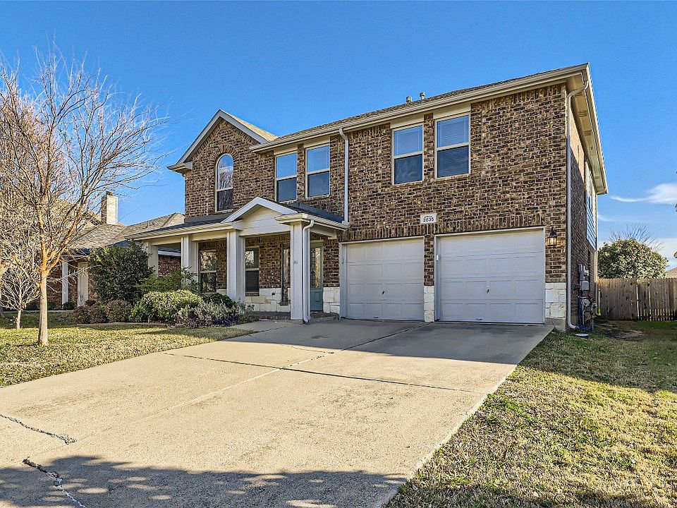 1st image of 2835 Grandview Dr