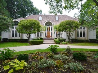 3 Shenandoah Ct, Burr Ridge, IL 60527