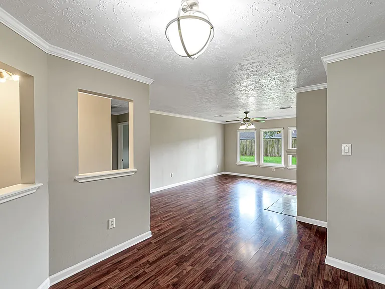 19307 Wildoats Dr — Photo 5