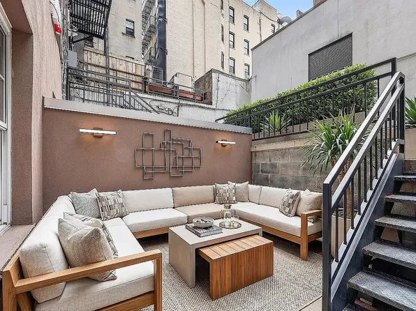 163 Ludlow Street image 1 of 9