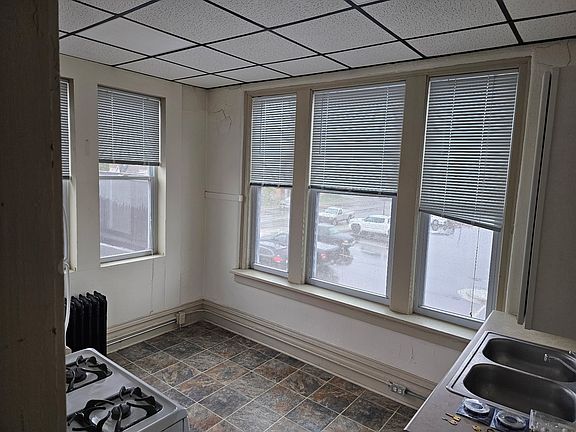 3rd image of 12740 Lake Blvd #3