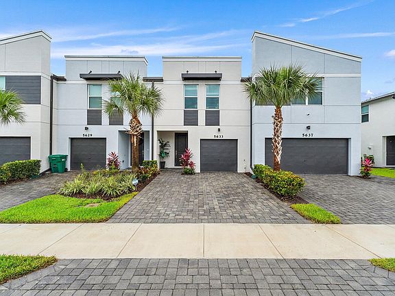 2nd image of 5633 Mentmore Drive