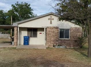 205 Burleson St, Eden, TX 76837