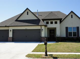 18516 E 43rd St S, Tulsa, OK 74134