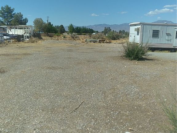 4th image of 1820 E Pluto St