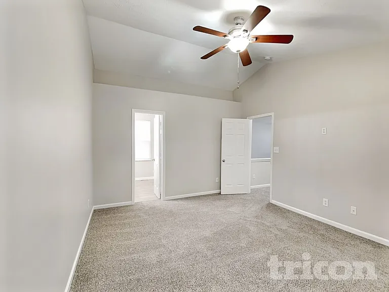 1640 Composer Way — Photo 4