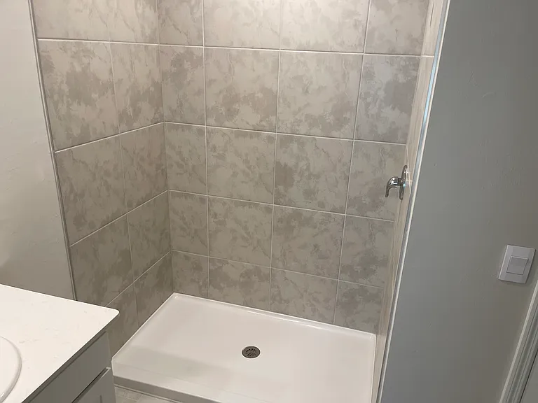 455 Londrina Dr — Photo 15