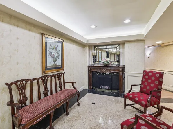 8800 Blvd East image 13 of 23