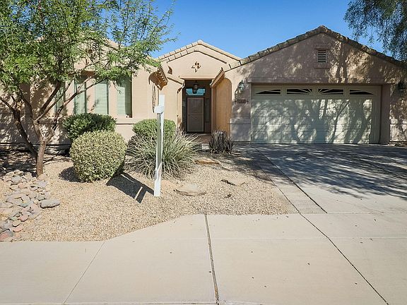 2nd image of 10420 W Albeniz Pl