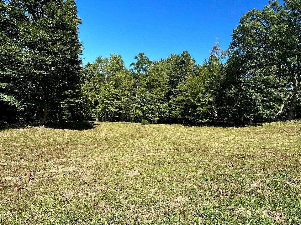 2nd image of 13 Countryside Dr