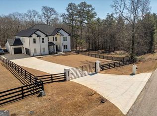 1017 Fleeman Rd, Hoschton, GA 30548