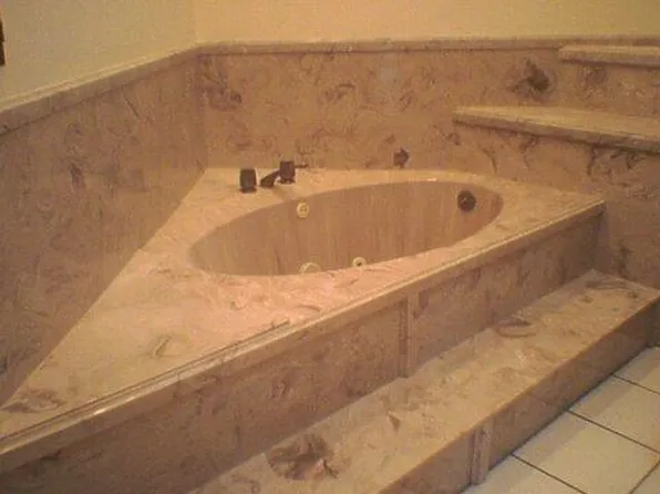 (undisclosed Address), Covington, LA 70433