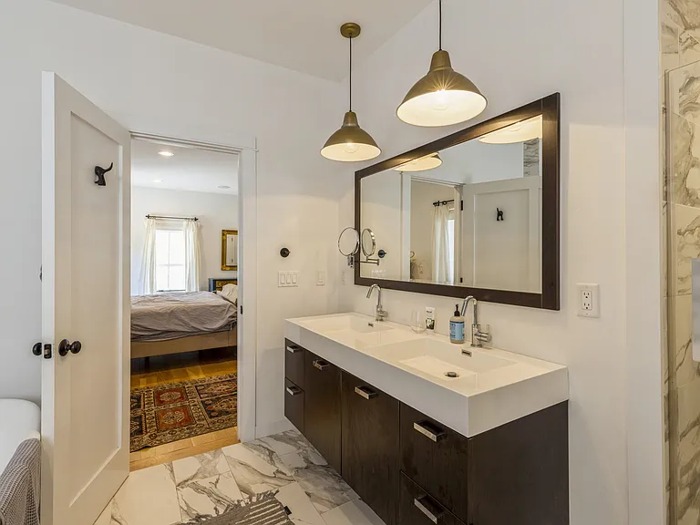 2 Monument Ln — Photo 11