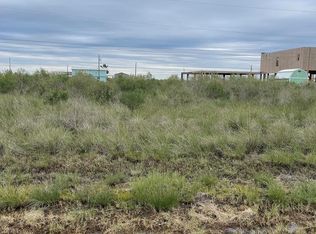 292 W Live Oak Ln, Rockport, TX 78382