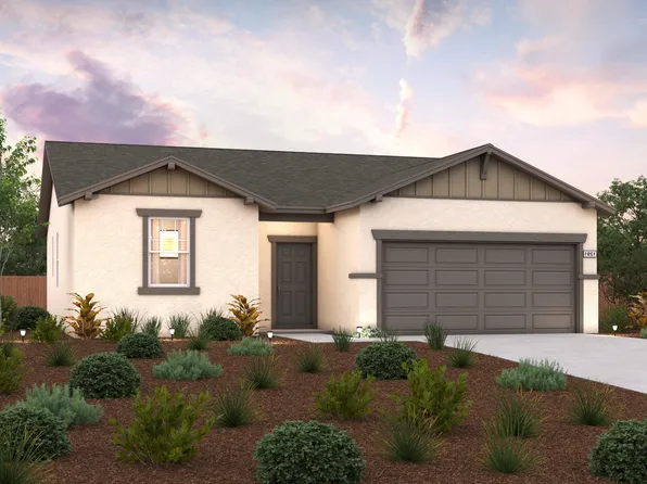 709 Victory Street, Tulare, CA 93274