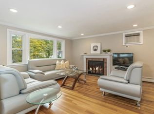 61 Cottage St, Natick, MA 01760