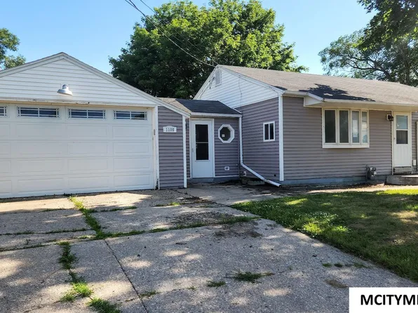 1109 12th St NW, Mason City, IA 50401