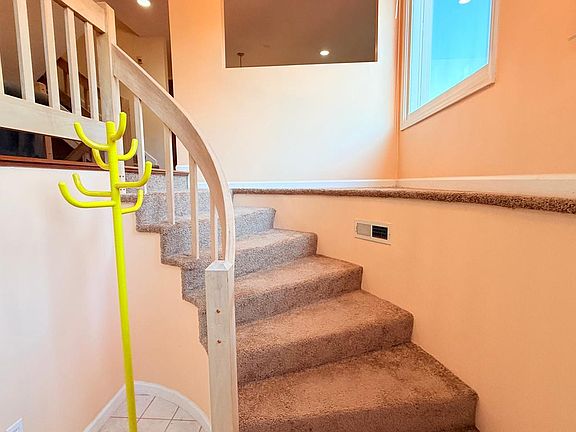 Beutiful entryway