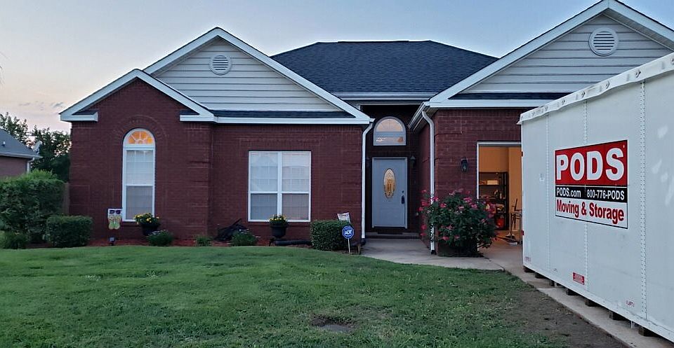 1st image of 813 Loudon Hill Dr