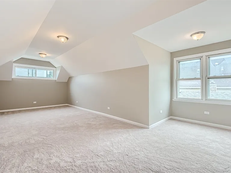 6112 S Keating Ave — Photo 12