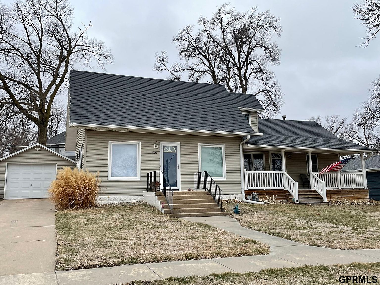 621 7th St, Adams, NE 68301 Zillow