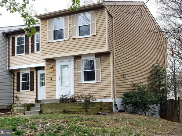 8430 Sugar Creek Ln, Springfield, VA 22153