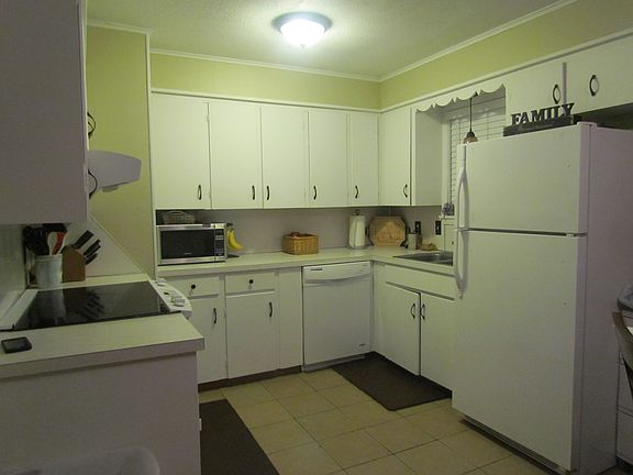 3rd image of 112 Wilcoxon St