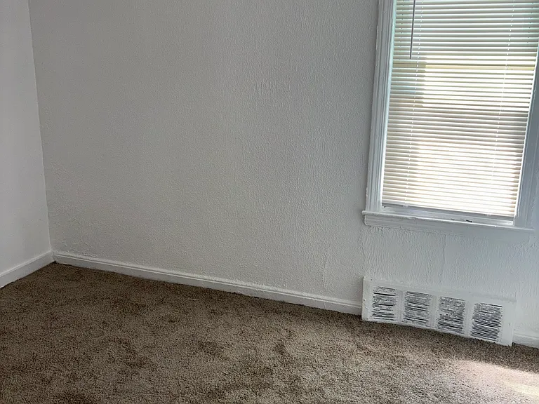 9990 Artesian St — Photo 11