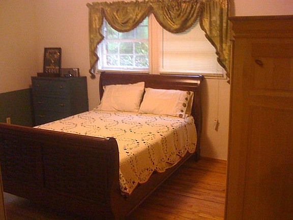 Master Bed Room
