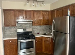 79 Robin Rd #A, Staten Island, NY 10305