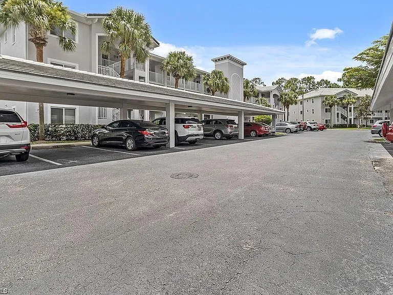7827 Regal Heron Cir #306 — Photo 16