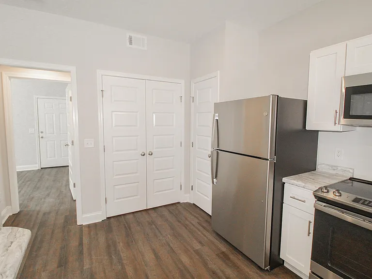 130 Briarwood Rd #116 — Photo 11