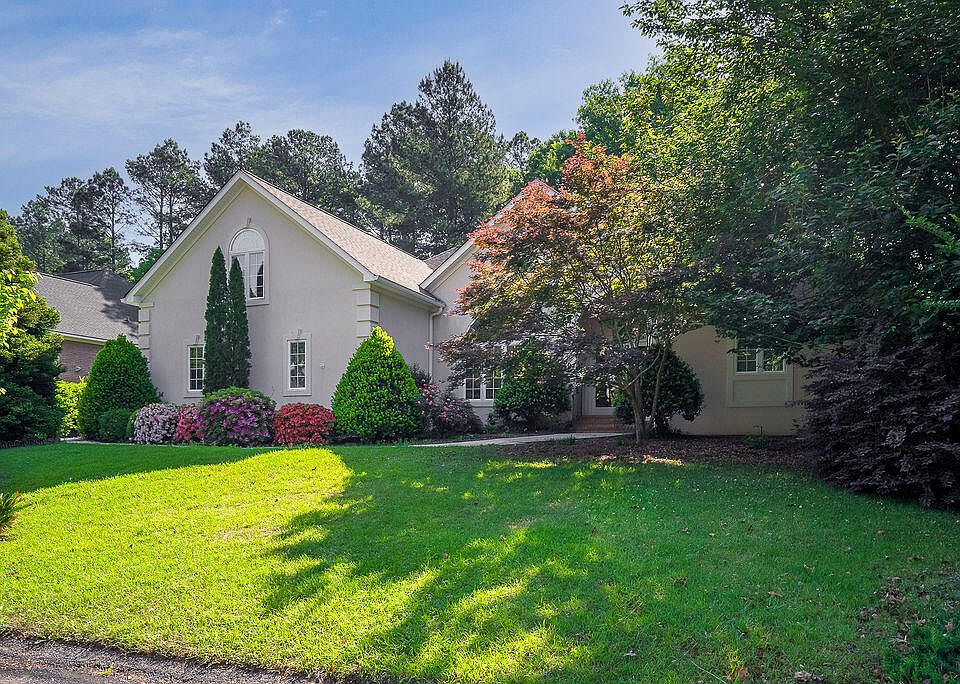 1st image of 259 Forest Pines Rd