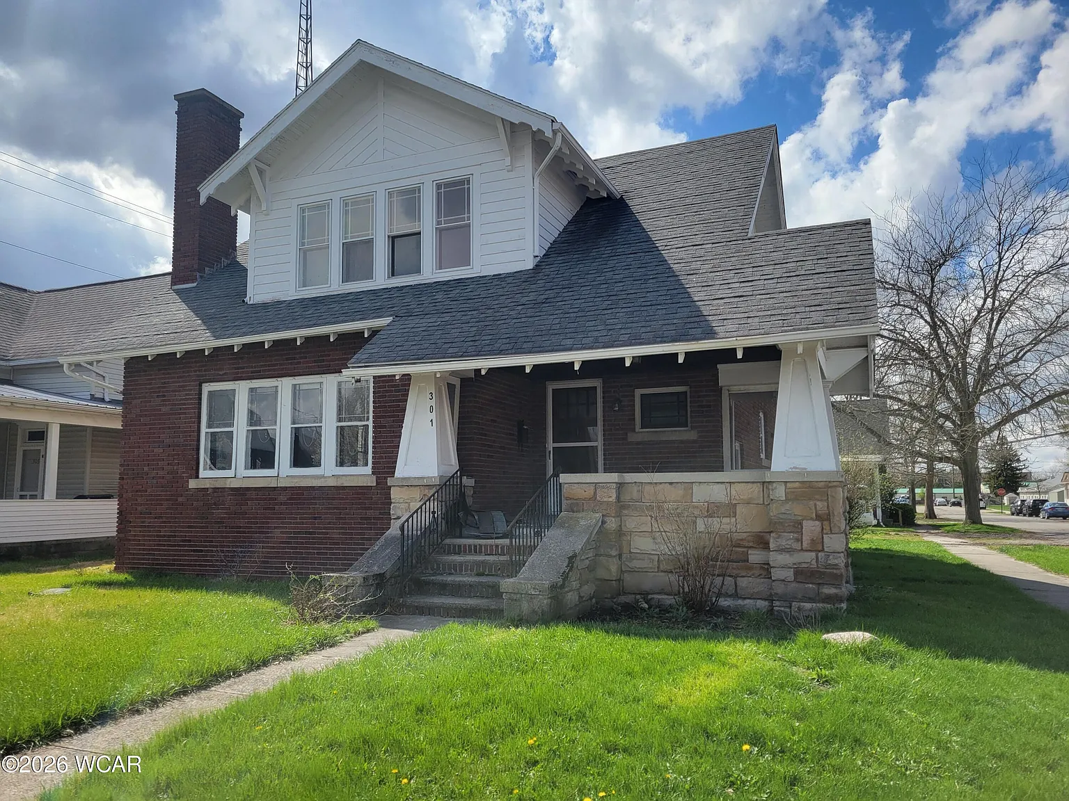 301 S Main St photo 1