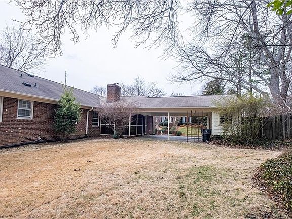 5th image of 3504 Redington Dr