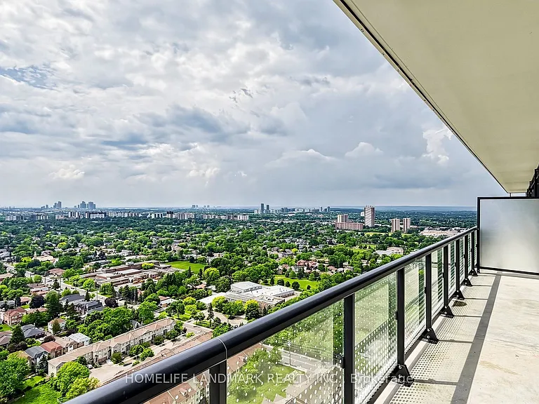 5858 Yonge St #LPH25 — Photo 19